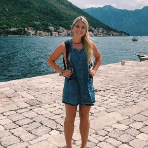 Meet your Posher, Hailey